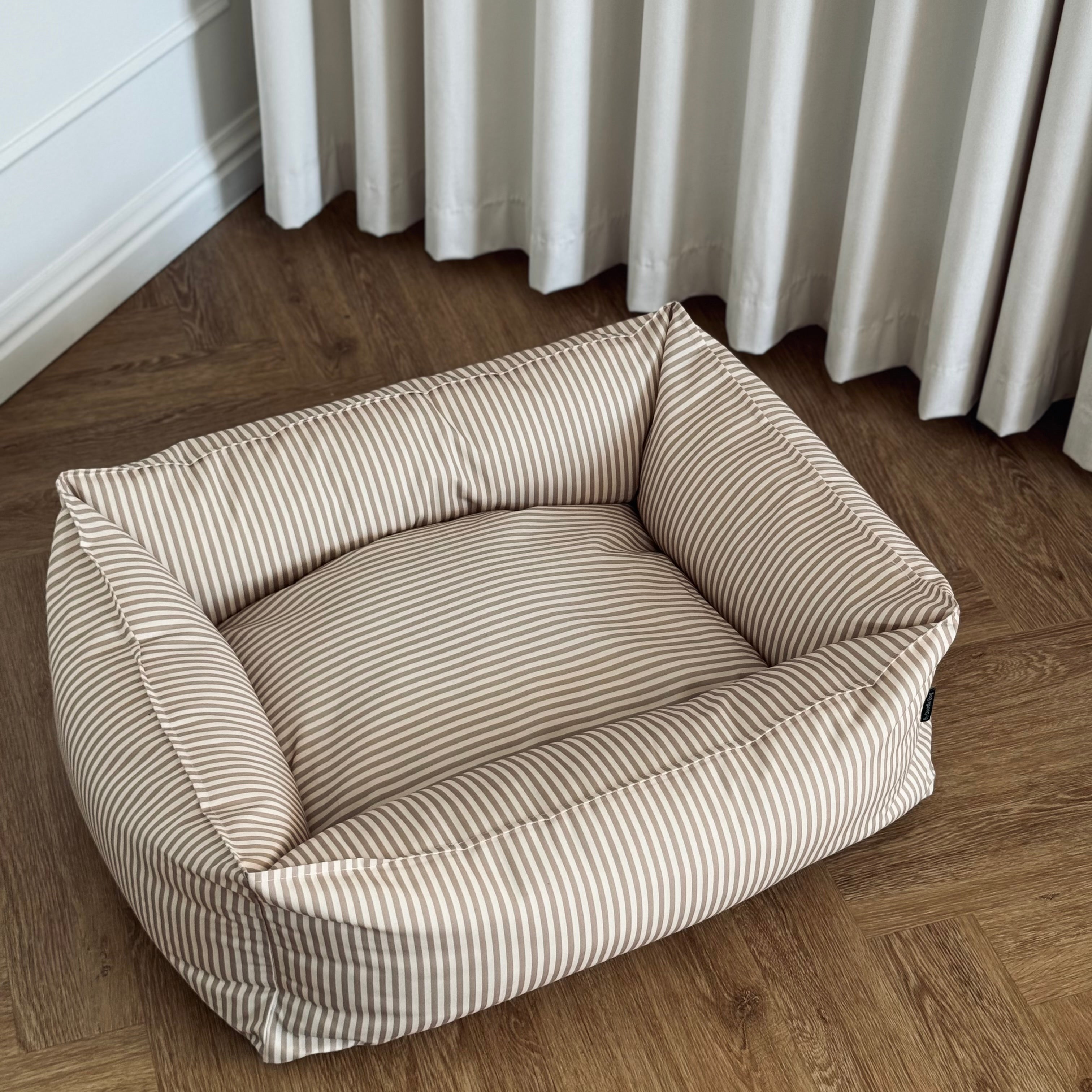 Anna Hundekurv Mørk Sand Creme Stribet Medium